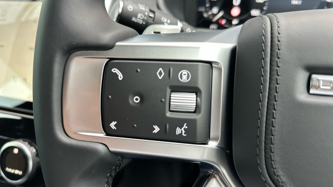 Land Rover Discovery Diesel 3.0 D350 Dynamic HSE Commercial Auto - Image 48